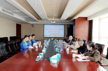 嘉兴市司法局党委委员、副局长蔡加龙一行莅临至尊国际纸业调研指导