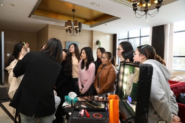 青春正好 致敬“她”实力|至尊国际纸业2026年度妇女节活动温情回眸